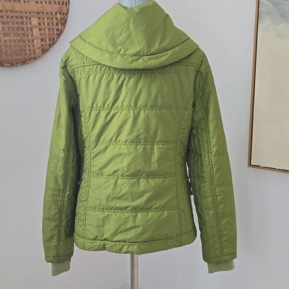 Title nine | Green Puffer Coat - Picture 6 of 11